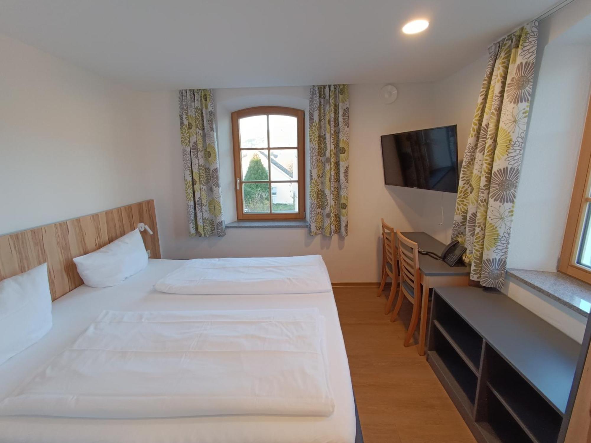 Gasthof Zur Post Lalling Buitenkant foto